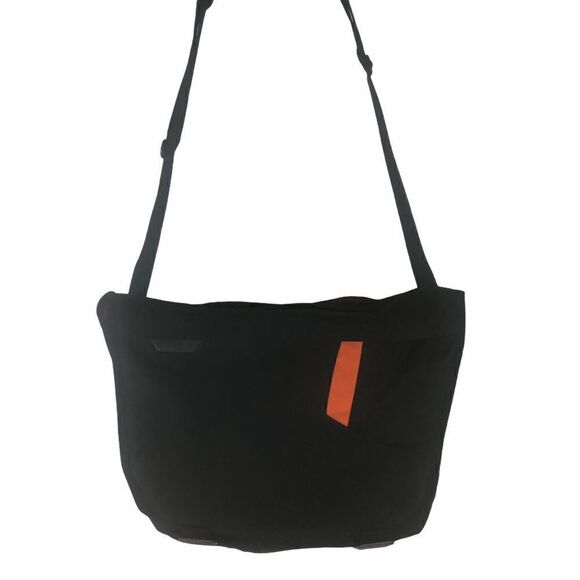 Everki Messenger Carrying Case, EKS618 - Picture 2 of 10